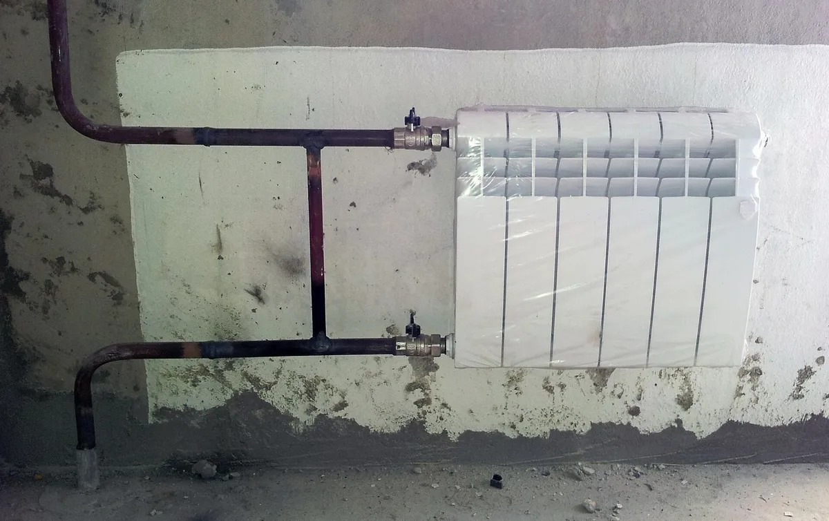 Désembouage radiateur : signes, méthodes et prix en 2026
